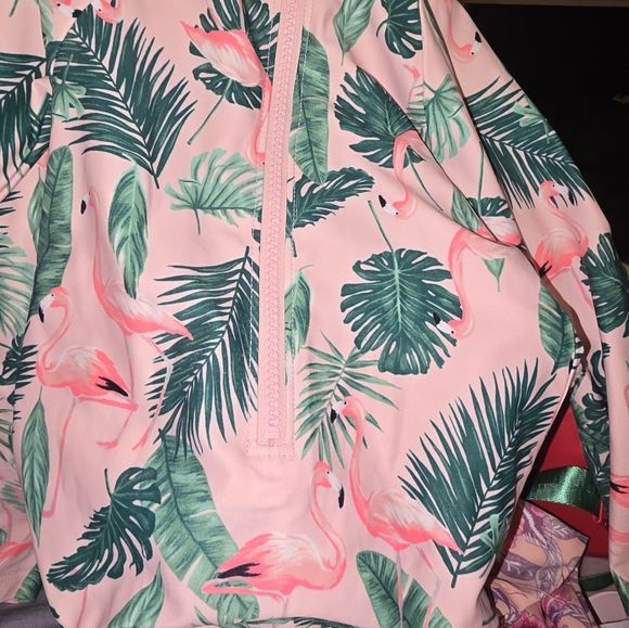 Old Navy Swimsuit and rashgard - Picture 3 of 3